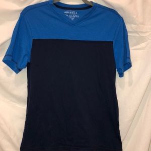 Light blue and dark blue t shirt from Arizona